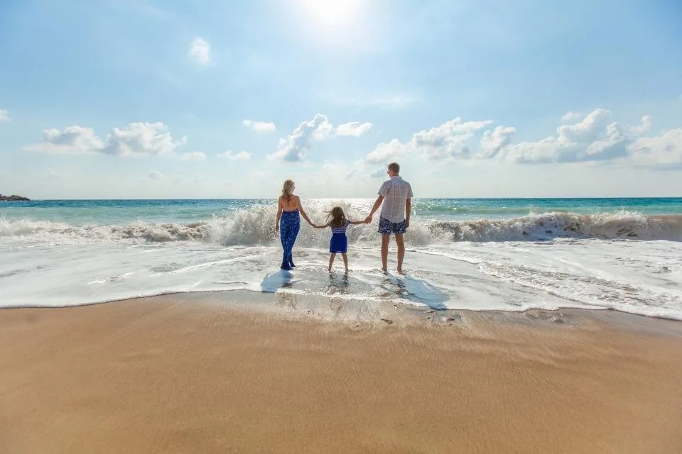 5 Must-Know Tips for Handling Dental Emergencies During Summer Vacation